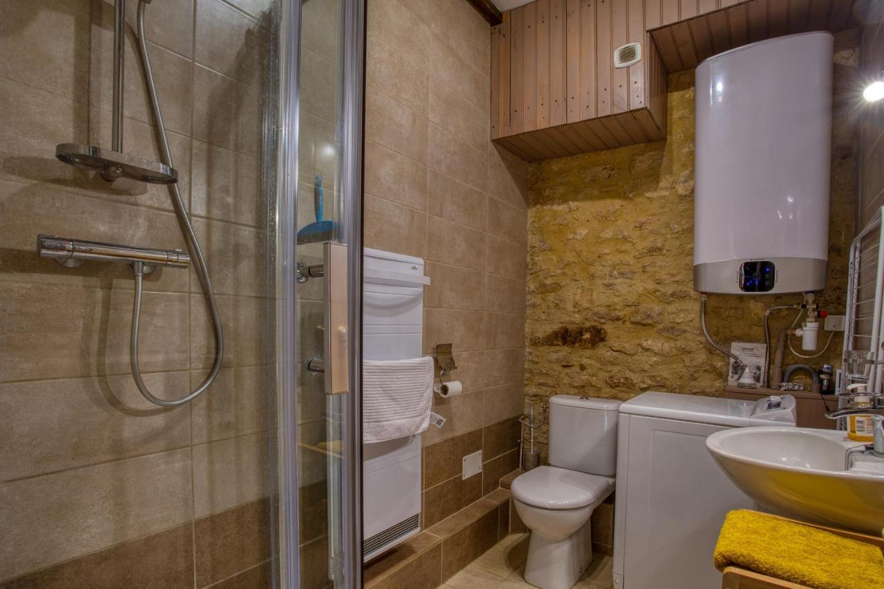 Les Flamboyants Apartment *
